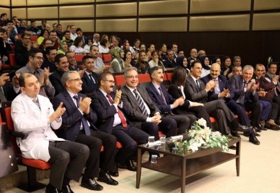 GAÜN Hastanesi çalışanlarını ödüllendirdi
