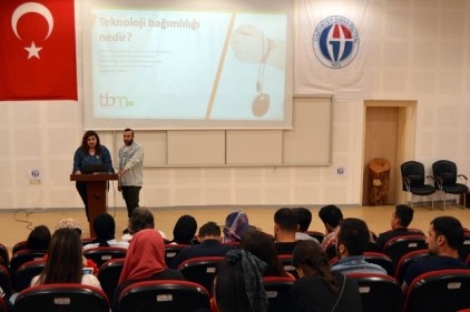 GAÜN İslahiye İİBF&#039;de "Akran Eğitimi" 