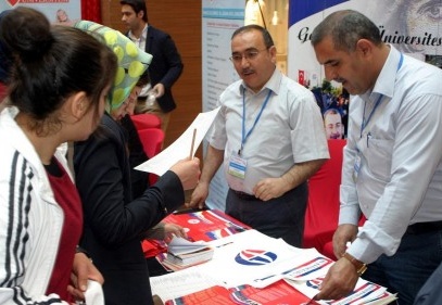 GAÜN, ‘Mesleki ve Kariyer Günleri’ fuar etkinliğine katıldı