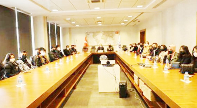 GAÜN Öğrencileri, ‘İhracata Yönelik Teşvikler' adlı etkinliğe katıldı