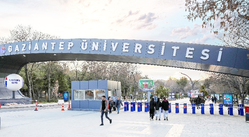 GAÜN Yabancı Diller Yüksekokulu, bir kez daha akredite edildi