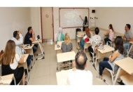 GAÜN Yabancı Diller Yüksekokulu’nda mesleki gelişim ve paylaşım günü 