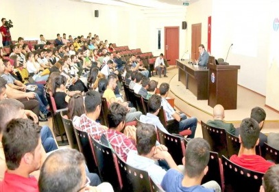 GAÜN'da uyuşturucu konferansı 