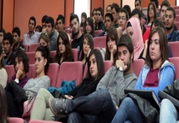 GAÜN’de “AIESEC'e Hoş Geldin” konferansı yapıldı