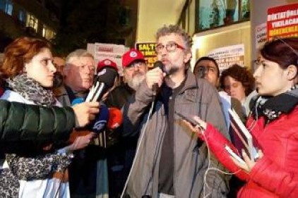 Gazeteci örgütlerinden haber alma hakkı için çağrı yapıldı