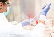 Gazetecilere aşı için de akreditasyon kriteri konuldu