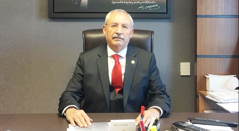 Gazetecilerimizin çoğu cezaevlerinde