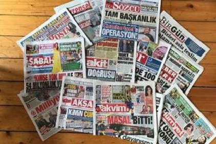 Gazeteler Cumhuriyet&#039;e operasyonu nasıl gördü? 