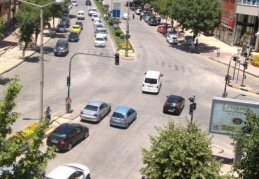 Gazi Muhtar Paşa’da yarım saat arayla meydana gelen iki kazada 4 kişi yaralandı