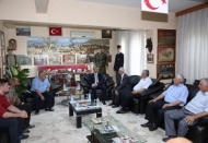 Gazialeri ziyaret etti