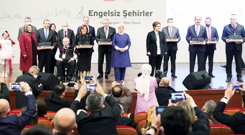 Gaziantep Akıllı Sağlıklı Teknolojik Engelsiz Kent Projesi ödül aldı