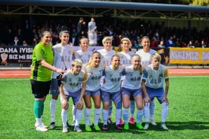 Gaziantep Algspor adım adım şampiyonluğa yürüyor 