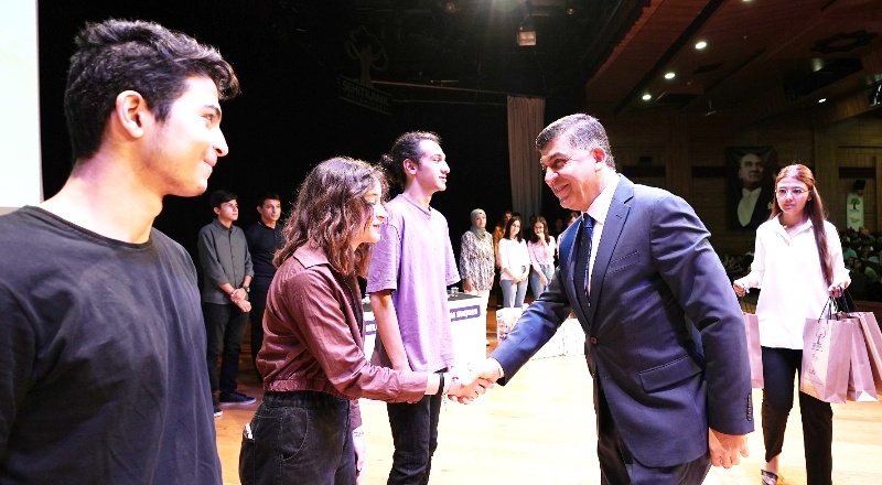 Gaziantep Anadolu Lisesi birinci oldu