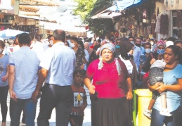 Gaziantep aşılamada ‘Mavi’ vakada ‘Kırmızı’ kategoride