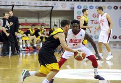 Gaziantep Basketbol: 74 - KB Peja: 56