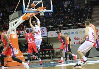 Gaziantep Basketbol 65-63'lük skorla galip