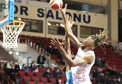 Gaziantep Basketbol: 83 - T. Telekom: 72