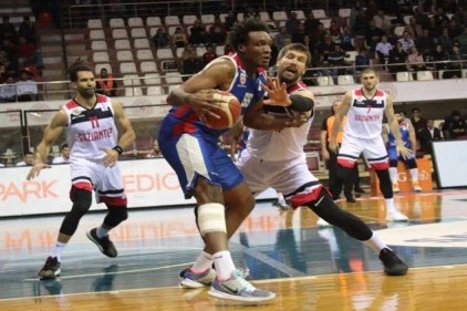 Gaziantep Basketbol, Büyükçekmece&#8217;yi 88-73 mağlup etti 