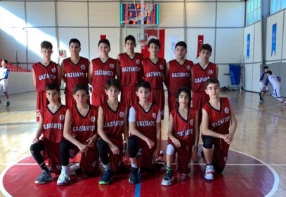Gaziantep Basketbol U-13 takımı, Kuşadası’nda