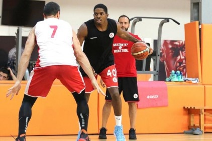 Gaziantep Basketbol yeni sezon hazırlıklarına devam ediyor 