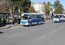 Gaziantep Büyükşehir Belediyesi, yapılan hazırlıkların ardından 10 Şubat Cuma günü sabah 08:00 den itibaren ücretsiz toplu taşıma hizmetine başlayacak.