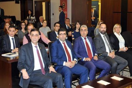 Gaziantep, çalışmaya üretmeye devam ediyor