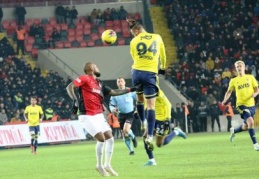 Gaziantep, evinde 2-0 yenildi