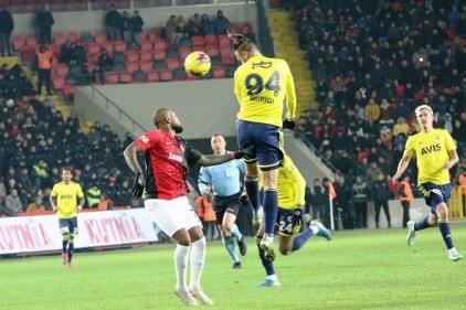 Gaziantep, evinde 2-0 yenildi