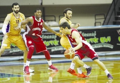 Gaziantep evinde rakibi Atomerömü 75-63 mağlup etti