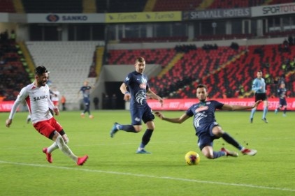 Gaziantep FK: 2 Çaykur Rizespor: 0