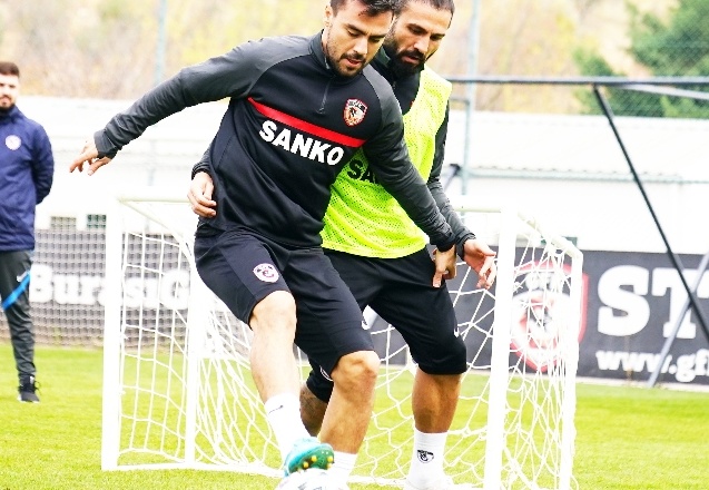 Gaziantep FK, Denizlispor maçı hazırlıklarına sabah antrenmanıyla devam etti