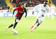 Gaziantep FK, evinde yenilmezlik serisini 9’a çıkardı 2-1