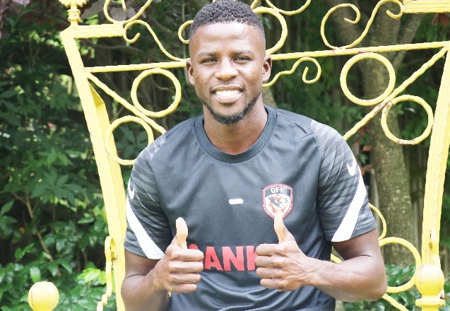 Gaziantep FK futbolcusu Djilobodji: Trabzonspor ve Beşiktaş ile ismim anıldı