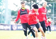 Gaziantep FK, hazırlıklarını sabah antrenmanı ile sürdürdü
