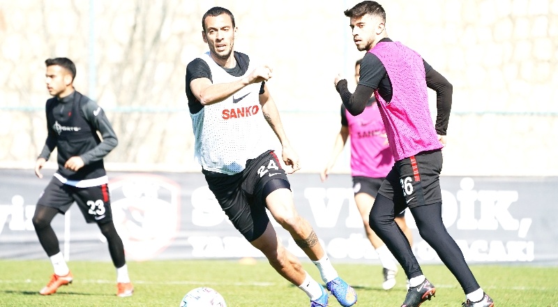 Gaziantep FK, kampa girdi