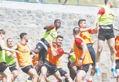 Gaziantep FK kampa girdi