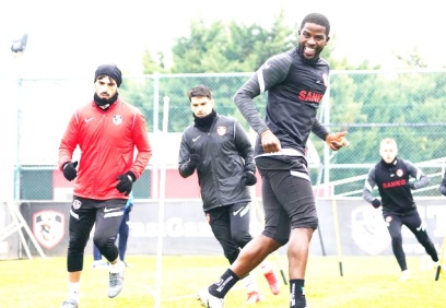 Gaziantep FK, kampa girdi