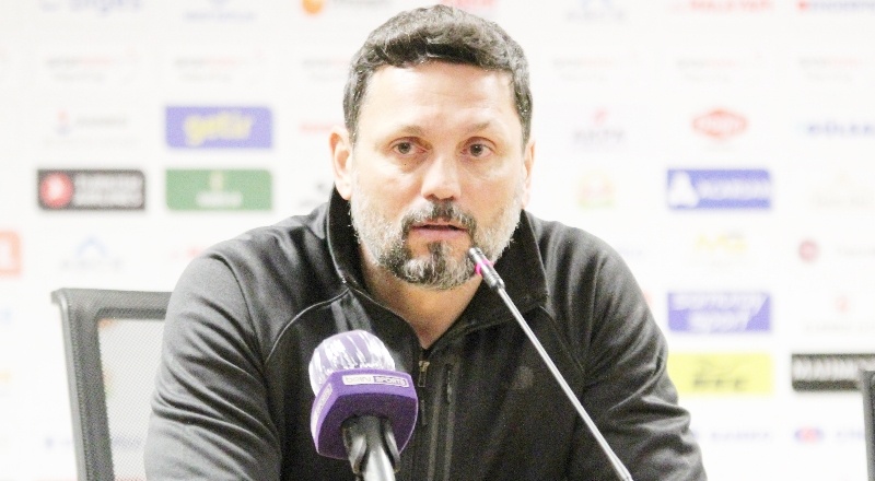 Gaziantep FK Teknik Direktörü Erol Bulut: "Takımdaki bazı durumlardan hoşnut değilim"