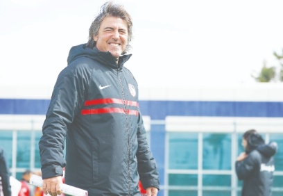 Gaziantep FK teknik direktörüne PFDK’dan ceza üstüne ceza