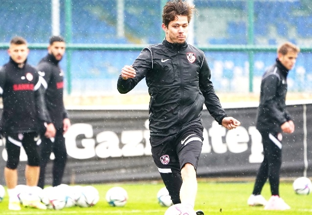 Gaziantep FK ve Adana Demirspor karşılaşacak