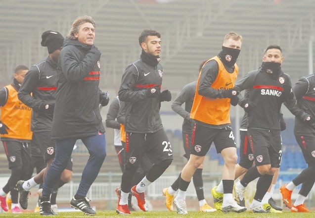 Gaziantep FK'de dört pozitif vaka daha