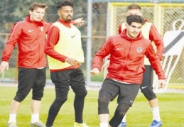 Gaziantep Gazişehir, Altay maçı hazırlıklarına ara vermeden başladı