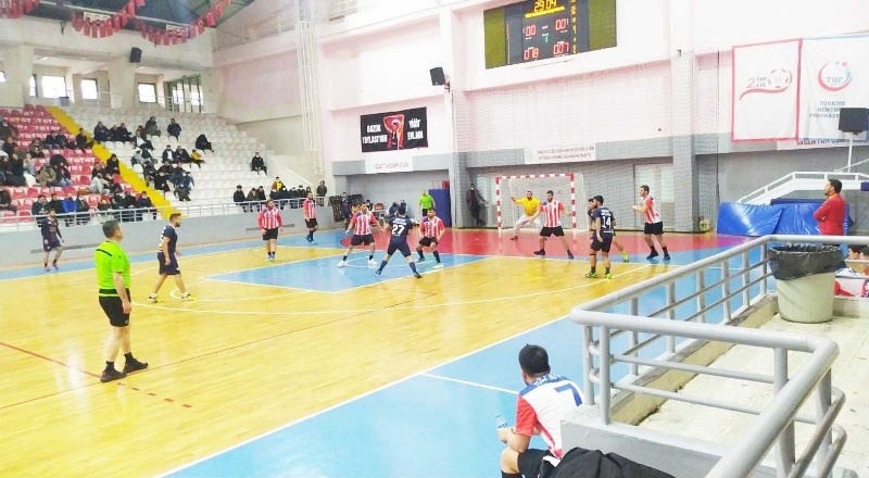 Gaziantep Hentbol Spor Kulübü, 39-22 skorlarla mağlup oldu