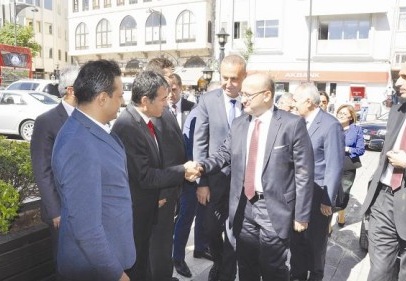 “Gaziantep için herkes taşın altına elini koymak zorunda”