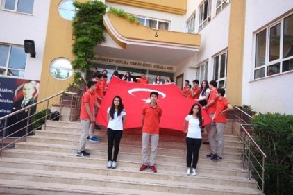 Gaziantep Kolej Vakfında 19 Mayıs 1919 Coşkusu yaşandı
