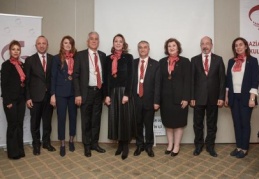 Gaziantep Kulübü’nde Sibel Gürsel’e devretti