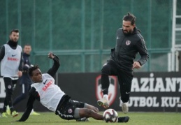 Gaziantep, maça hazır