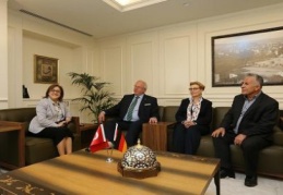 Gaziantep mülteciler konusunda gelecek inşa ediliyor