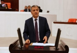 Gaziantep-Nurdağı karayolunda yaşanan trafik kazaları meclis gündeminde