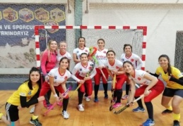 Gaziantep Polisgücü Kadın Hokey Takımı fırtına gibi